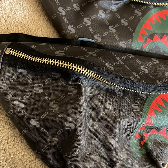 Sprayground Fanny pack - Picture 6 of 7